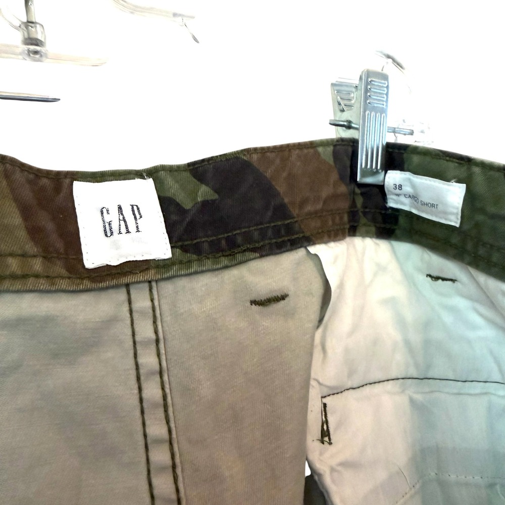 Gap Green Camo 11 Inch Cargo Shorts Men Size 38 Woodland Camouflage Cotton Baggy - Picture 2 of 13